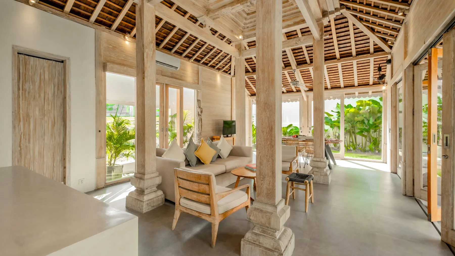 a004a4c2-4bac-4907-a229-363924bed684-788