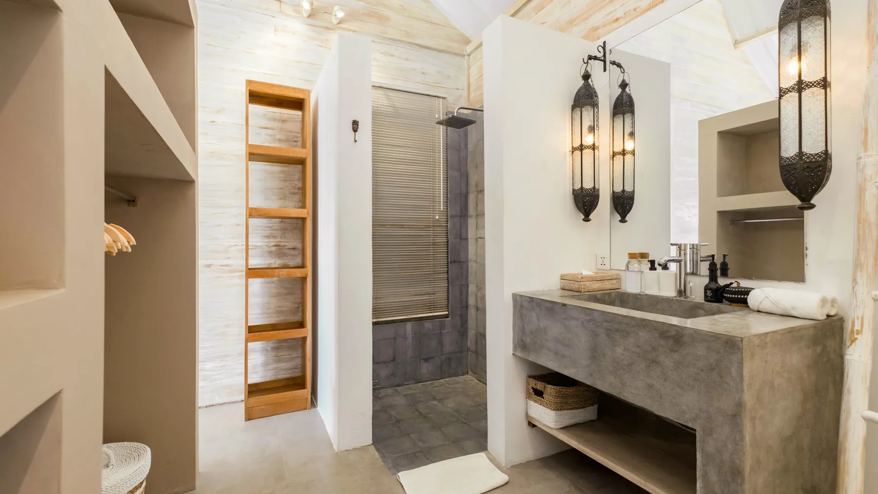 a004a4c9-2726-4604-98ef-9ebddd5d09f1